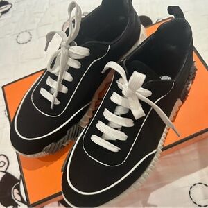 Hermès bouncing sneakers